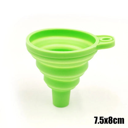 Imbuto Motore Auto in Silicone Pieghevole – Universale per Olio, Carburante e Liquidi
